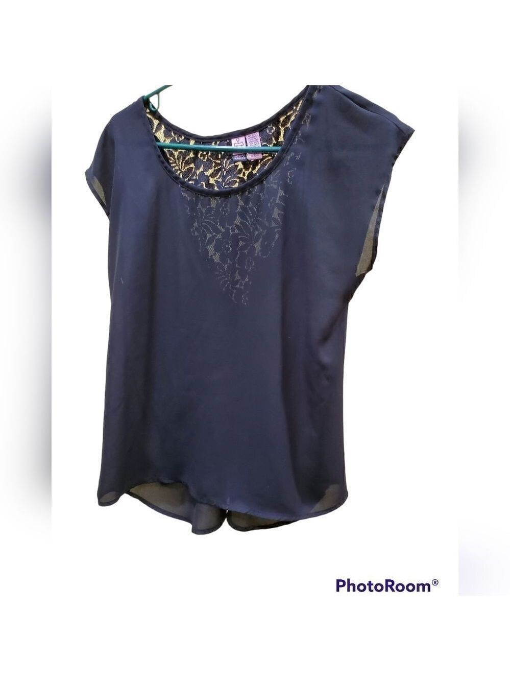 Love On A Hanger Lace Back Twist Blouse Small Black
